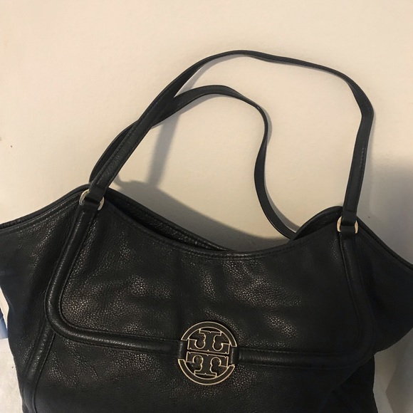 Tory Burch Large Black Handbag with front pocket - Picture 7 of 8